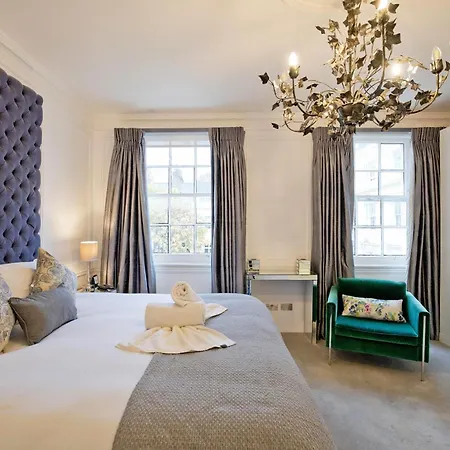 Imperial Victoria Square Apartment London Exterior photo