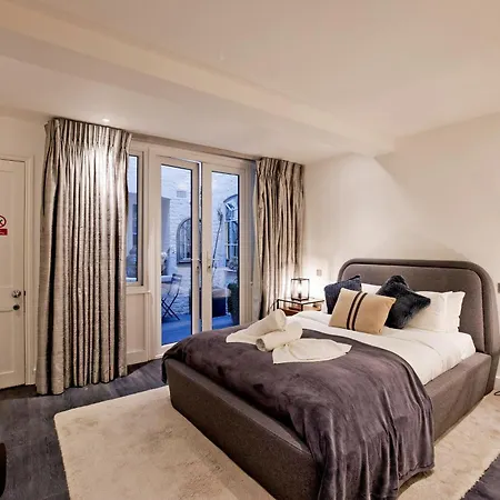 Imperial Victoria Square Apartment London Exterior photo