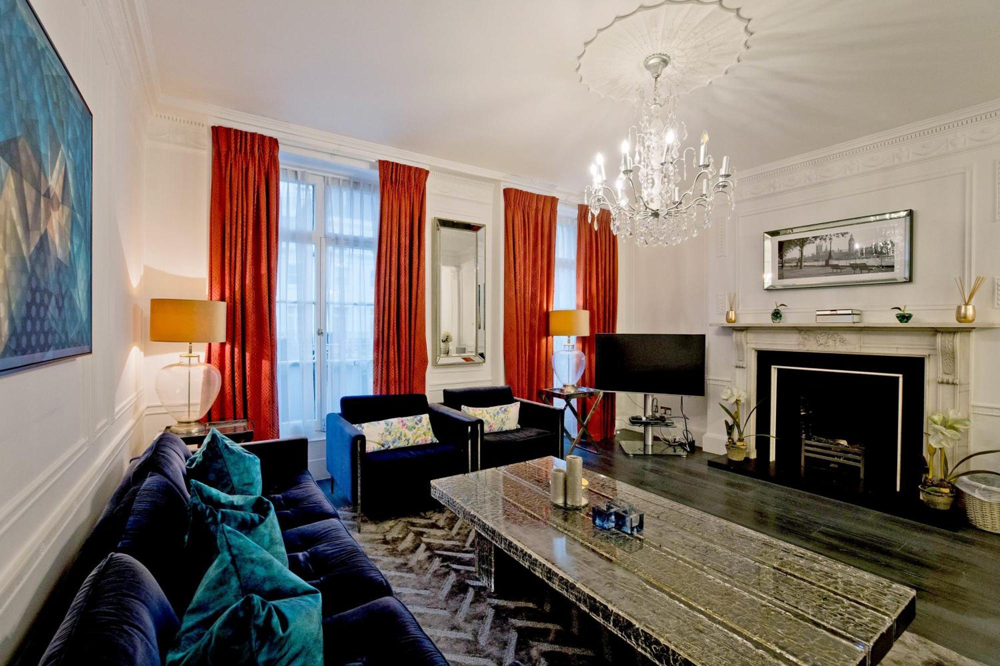 Imperial Victoria Square Homestay