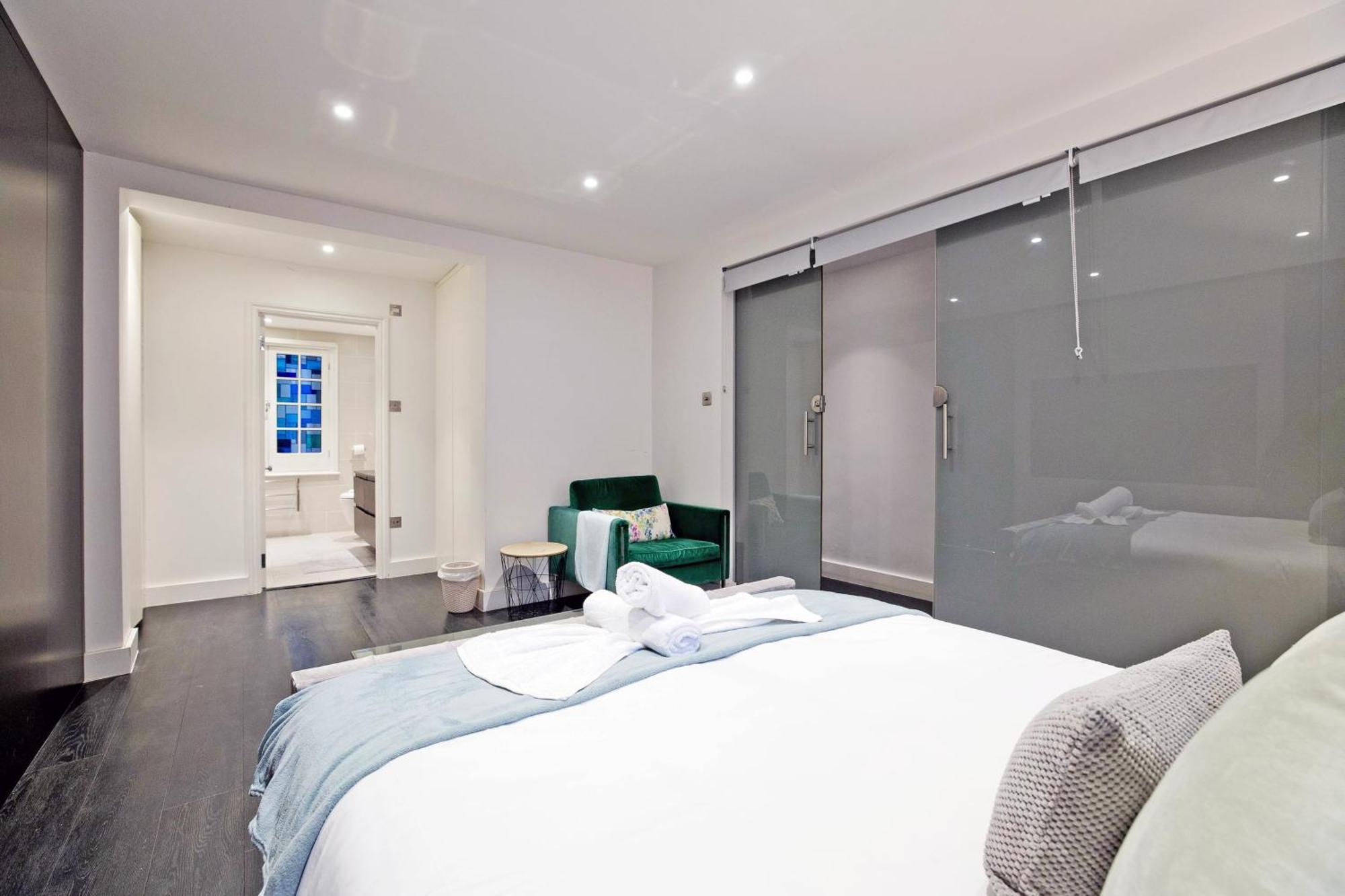 Homestay Imperial Victoria Square